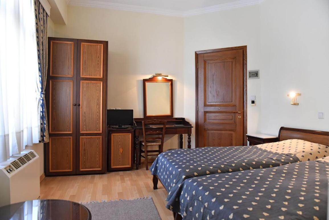 Aiolis Hotel Kastoria Bagian luar foto